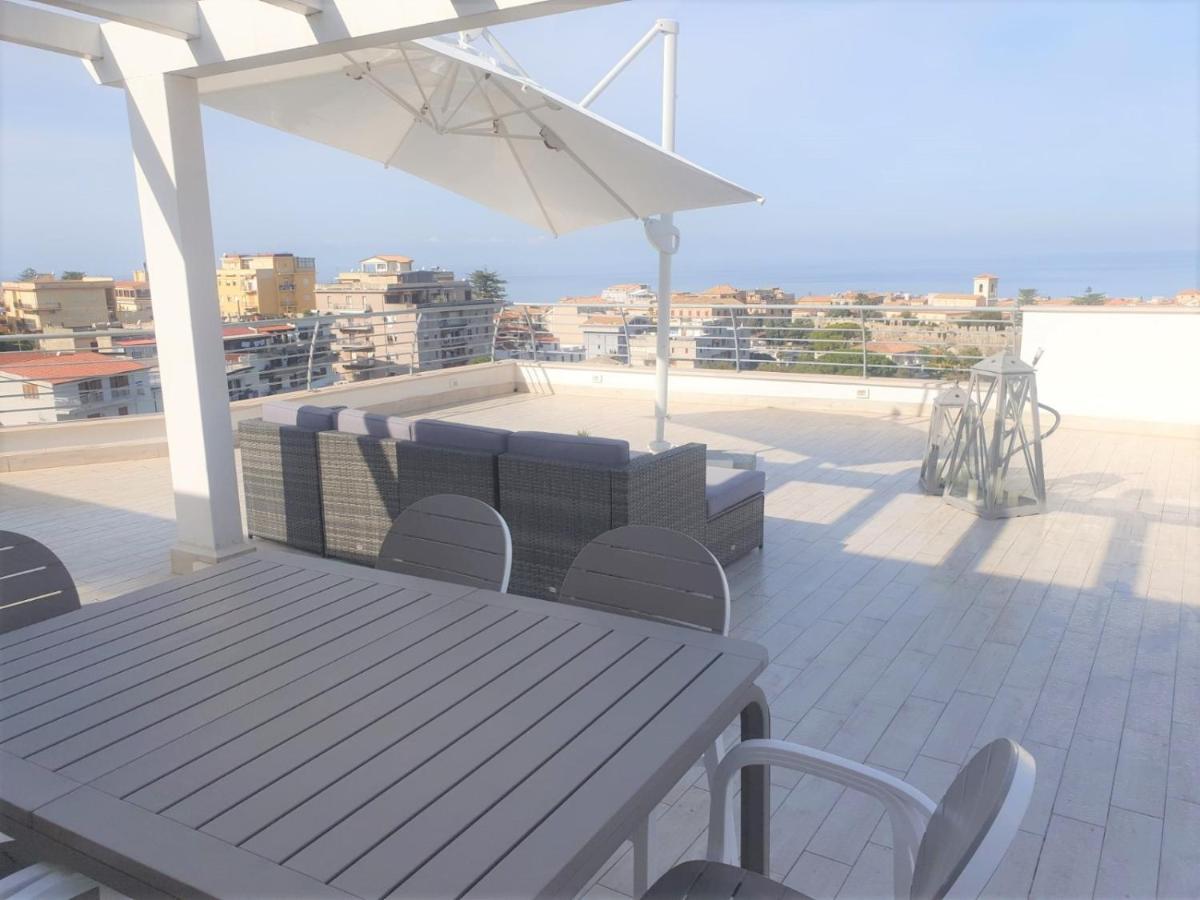 Апартаменты Sapphire Penthouse Тропея Экстерьер фото